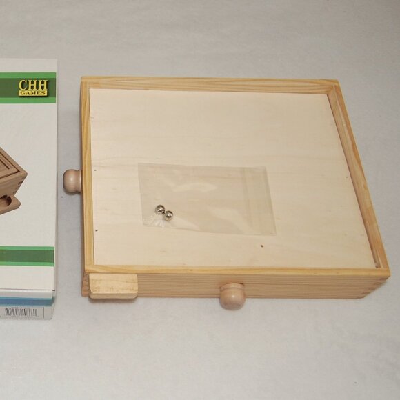 NIB Wooden Labyrinth Game - Picture 11 of 12